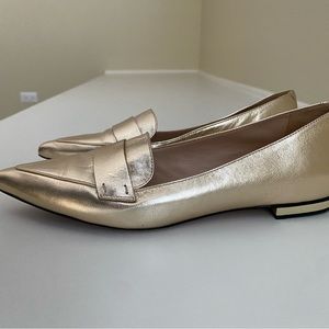 Schutz pointed toe loafer size 9.5B